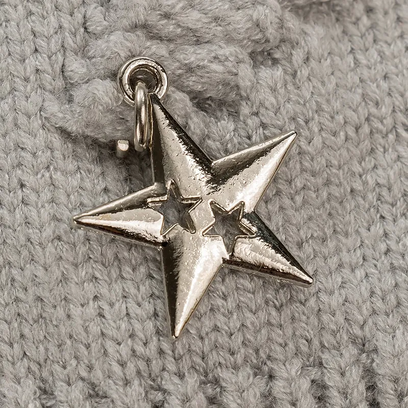 Ensemble bonnet tricoté à pompon pendentif étoile et tour de cou – Image 4