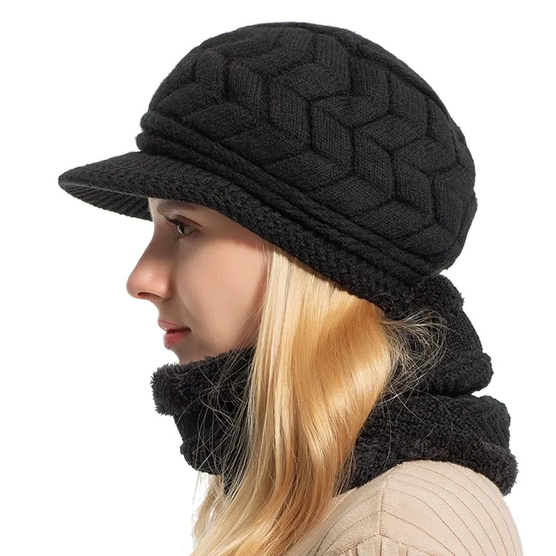 Casquette d’hiver femme tricotée noire et son tour de cou – Image 2