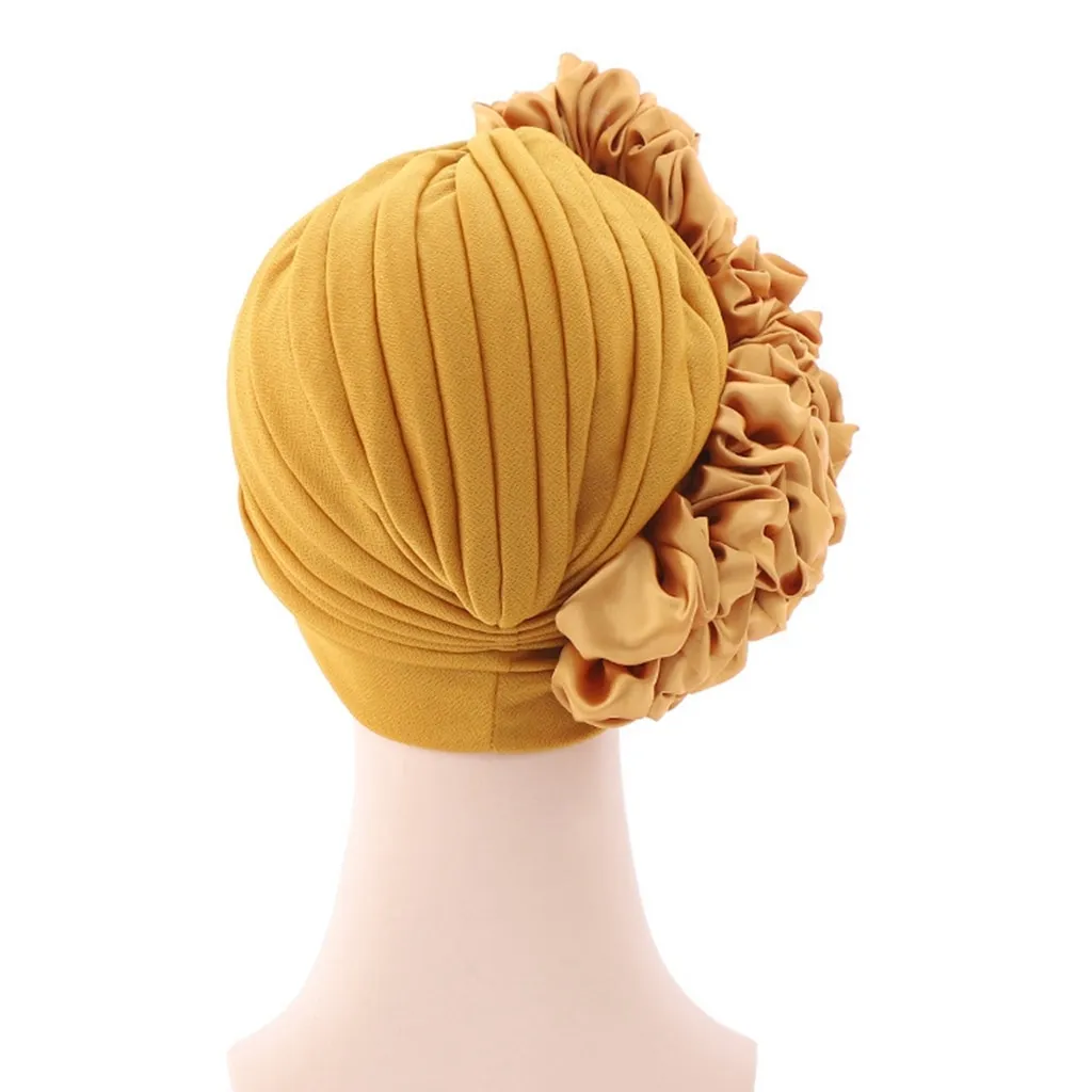 Bonnet turban à grande fleur – Image 3
