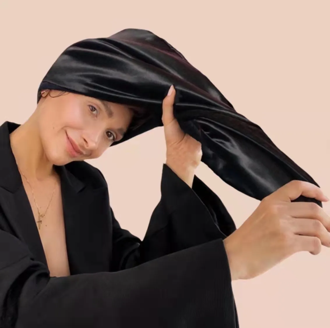 Bonnet de nuit en soie de mûrier pour cheveux longs grand volume