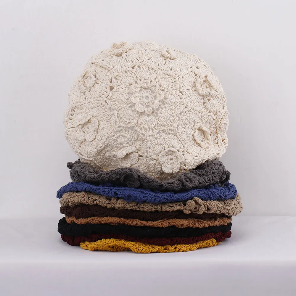 Béret crochet creux motif floral – Image 3