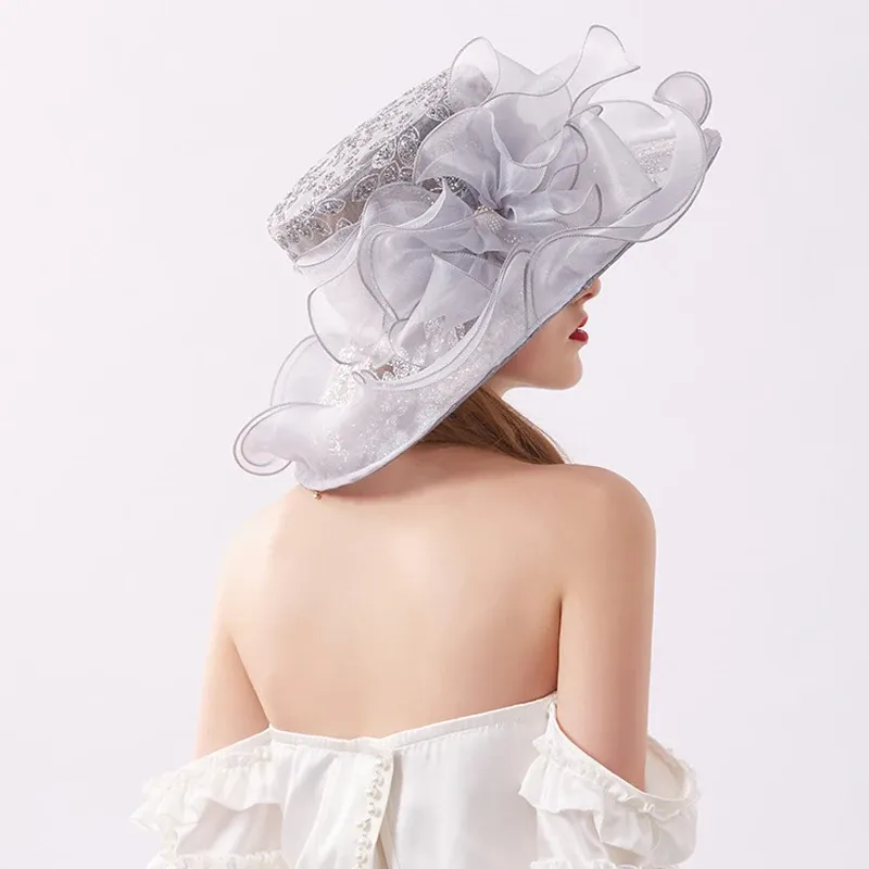 Chapeau cocktail organza femme feuilles d’or – Image 2