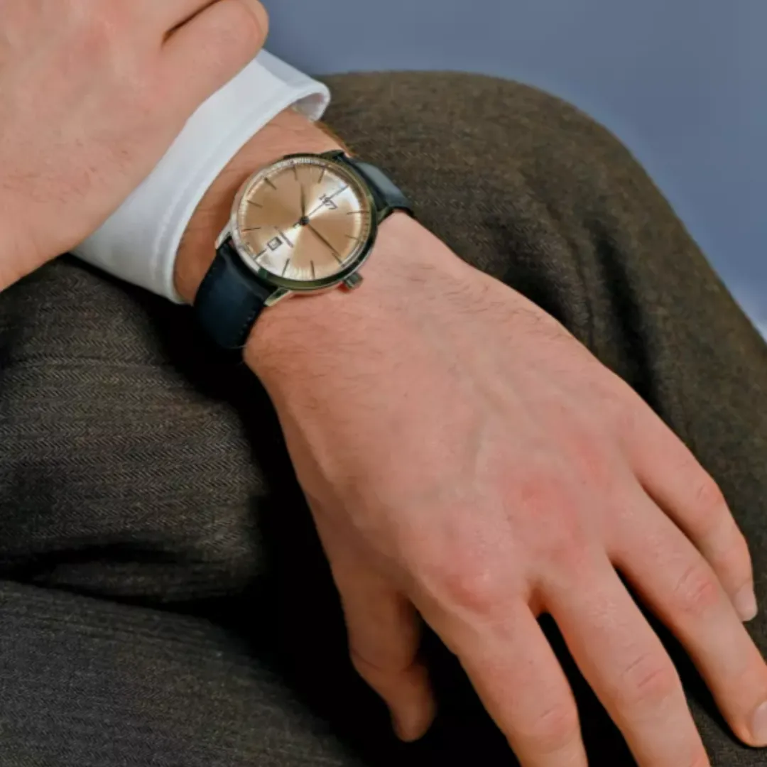 1977 Edmond – Image 3