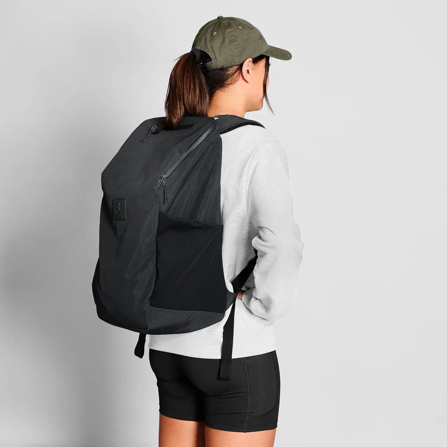 Everyday Backpack 28L – Image 2