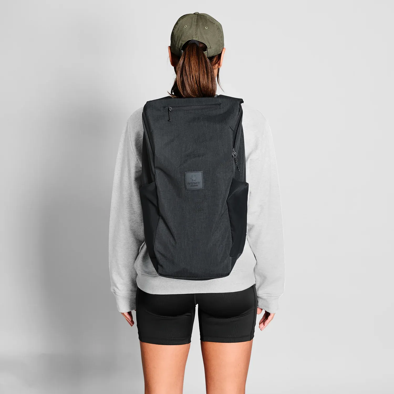 Everyday Backpack 28L – Image 3